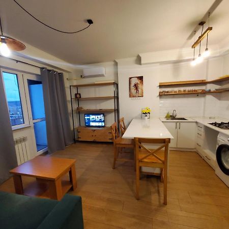 Alexander III Appartement Tbilisi Buitenkant foto