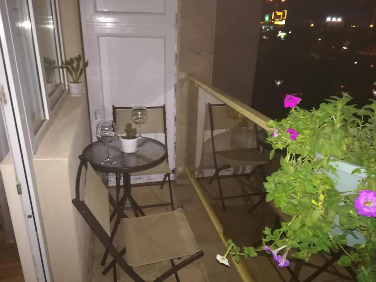 Alexander III Appartement Tbilisi Buitenkant foto